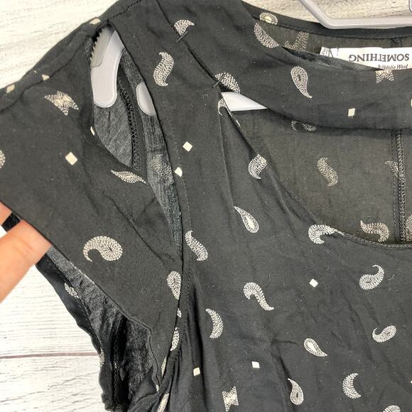 Something Else by Natalie Wood Black Paisley Cutout Mini Dress US 2 - Picture 5 of 9